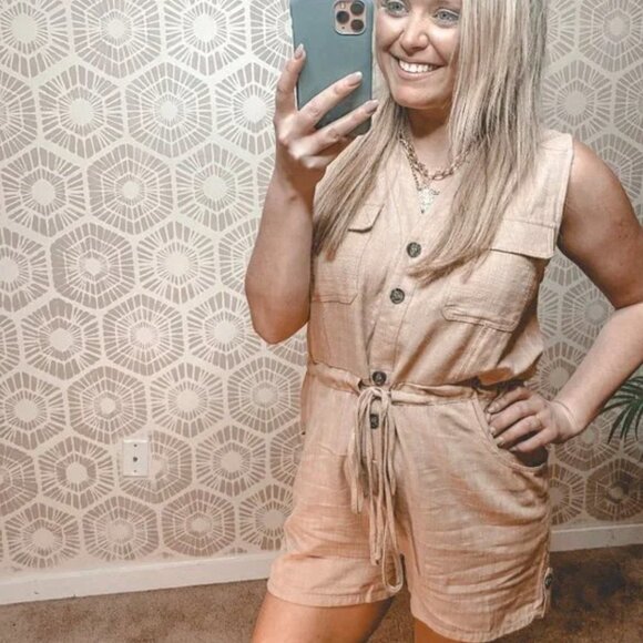 Woven Romper - Beige - PROMESA - Size Small - Picture 7 of 7